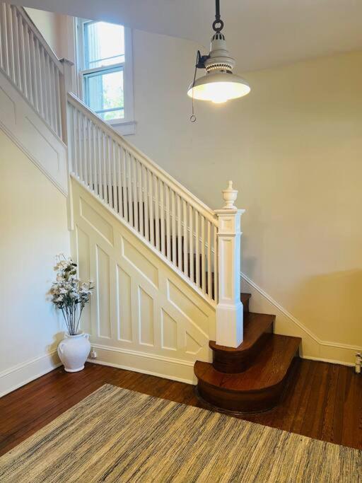 4 Bedroom Dc'S Best Location With Parking, Walk To Clarendon Metro, Shopping And Nightlife! Arlington Exteriör bild