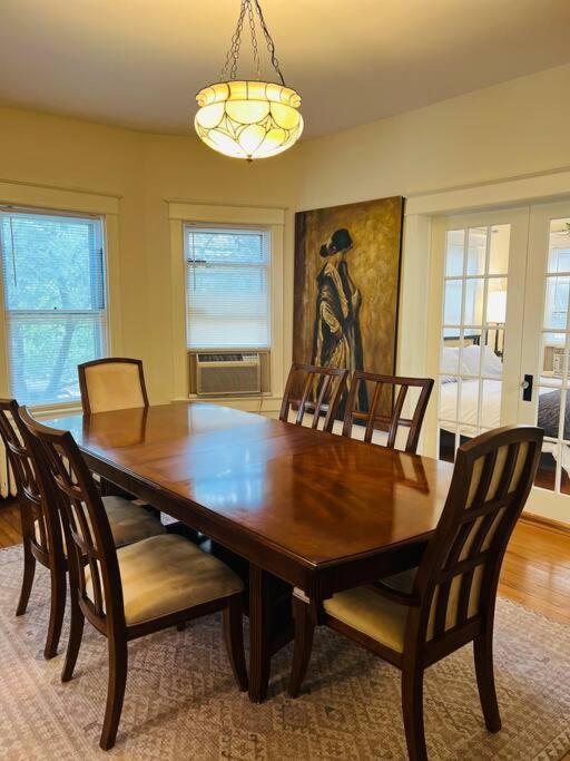 4 Bedroom Dc'S Best Location With Parking, Walk To Clarendon Metro, Shopping And Nightlife! Arlington Exteriör bild