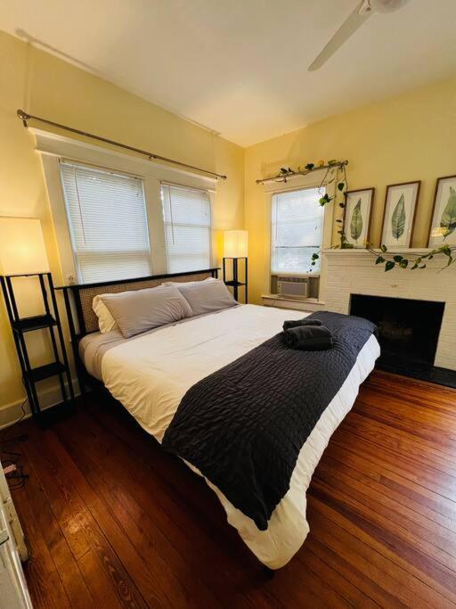 4 Bedroom Dc'S Best Location With Parking, Walk To Clarendon Metro, Shopping And Nightlife! Arlington Exteriör bild