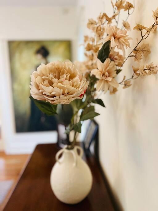 4 Bedroom Dc'S Best Location With Parking, Walk To Clarendon Metro, Shopping And Nightlife! Arlington Exteriör bild